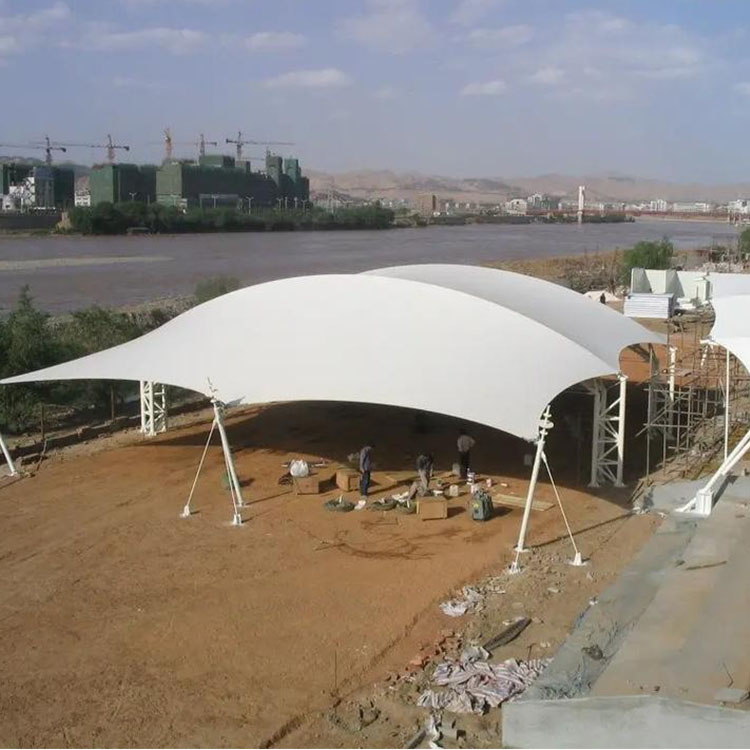 嘉鱼县膜结构汽车棚